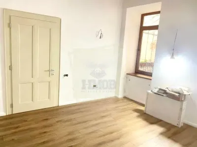 Apartament 3 camere 80 mp pe Bd Nicolae Balcescu - foto 5