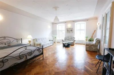 Apartament cochet 2 camere cu terasa zona Ultracentrala - foto 2