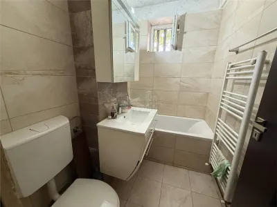 Apartament cu 4 camere 2 bai si balcon etajul 1 pe Rahovei - foto 7