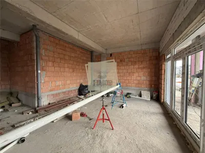 Spatiu comercial 137  mpu 3 parcari pretabil afacere - foto 4