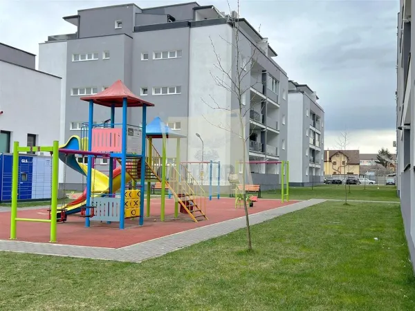 Apartament 3 camere Sibiu - poza 1