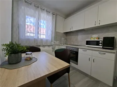 Studio curte proprie 150 mp la casa zona Centrala - foto 17