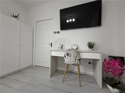 Studio curte proprie 150 mp la casa zona Centrala - foto 8