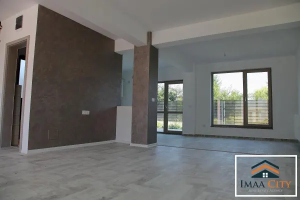 Casă 4 camere Valea Lupului - poza 13