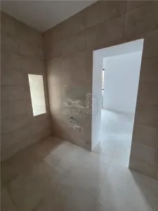 Apartament cu o camera decomandat pivnita zona Centrala - foto 3