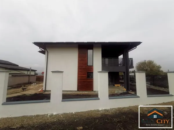 Casă 5 camere Iași - poza 2
