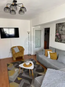 Apartament 4 camere cu 2 balcoane in Valea Aurie - foto 2