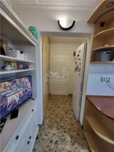 Apartament modern 2 camere balcon boxa zona Strand Termal - foto 9