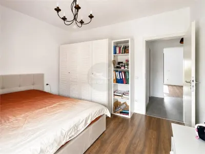 Apartament 4 camere 2 parcări  terasă 2 balcoane  zona Arhitectilor - foto 2