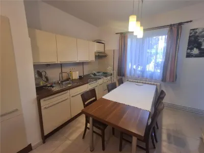 Apartament 4 camere decomandat 2 bai garaj boxa zona Piata Rahovei - foto 5