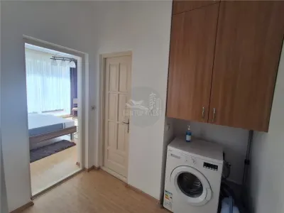 Apartament 4 camere decomandat 2 bai garaj boxa zona Piata Rahovei - foto 9