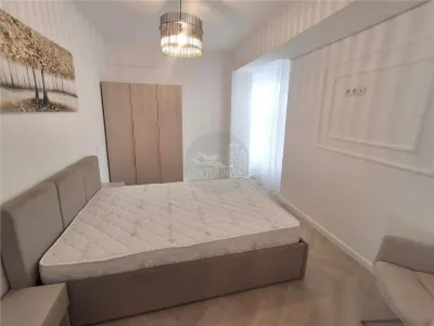 Apartament de LUX 3 camere balcon parcare Selimbar - foto 3