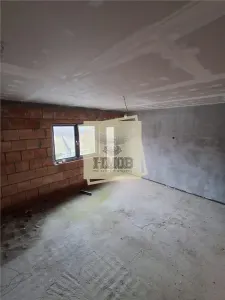 Casa cu 3 camere 2 bai si terasa in Cristian - foto 3