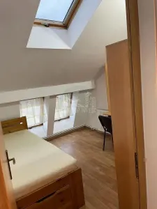 Apartament cu 4 camere 2 bai zona Vasile Aaron - foto 10