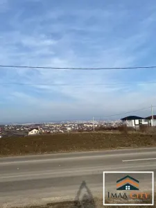 24000 mp teren in comuna Miroslava, pozitionat excelent - foto 4