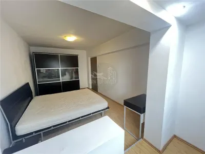 Apartament 3 camere 2 bai balcon si pivnita zona Terezian - foto 13