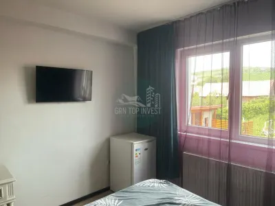 Casa cu 4 camere 3 bai si tersa in Sura Mare - foto 3