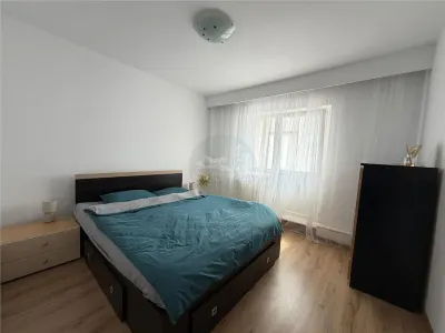 Apartament 3 camere 2 bai si balcon zona Turnisor - foto 3