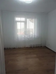 Apartament decomandat cu 2 camere in Turnisor - foto 3