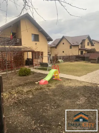 Casă 6 camere Miroslava - poza 3
