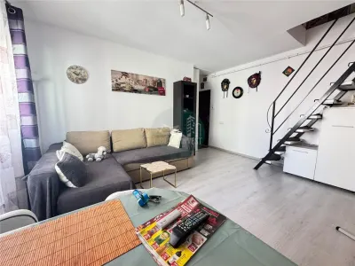 Apartament la mansarda cu 3 camere si balcon in Vasile Aaron - Sibiu