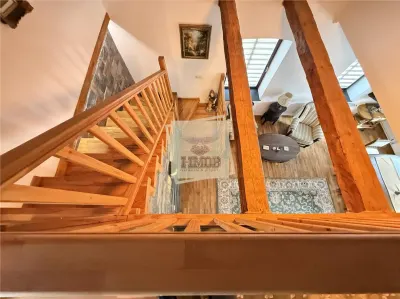 Casa ultracentrala complet renovata 6 camere 3 bai Cisnadioara - foto 4