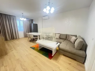 Apartament modern cu 3 camere si 2 bai in zona Centrala - foto 5