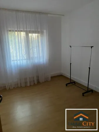 Apartament 3 camere Iași - poza 9