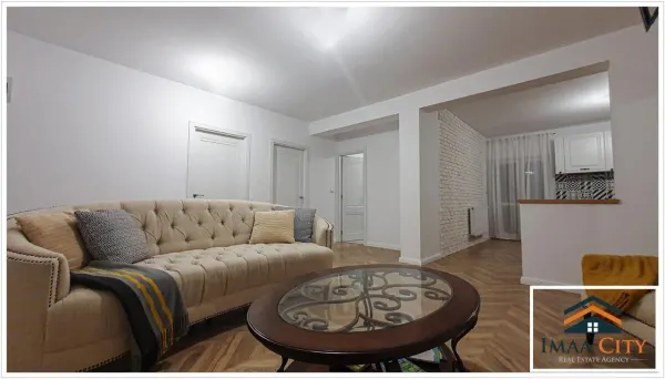 Casă 4 camere Miroslava - poza 3