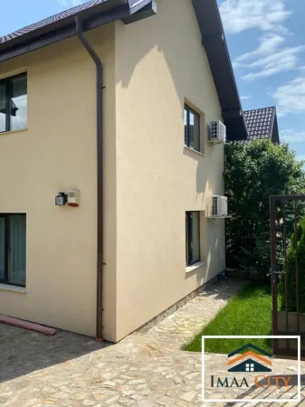 Casă 5 camere Miroslava - poza 2