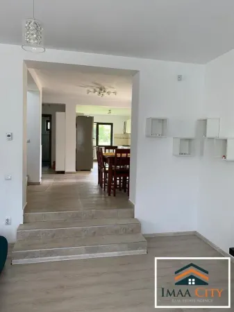 Casă 5 camere Miroslava - poza 23