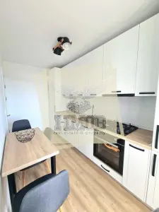Apartament 2 camere cu balcon si parcare zona  Henri Coanda - foto 4