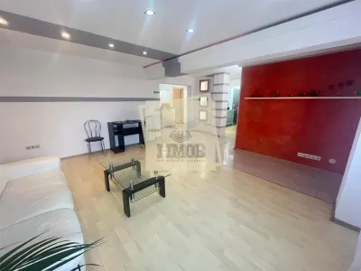 Apartament 3 camere 2 balcoane etaj 1 - zona Centrala - foto 2