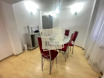 Apartament 3 camere 2 balcoane etaj 1 - zona Centrala - foto 5