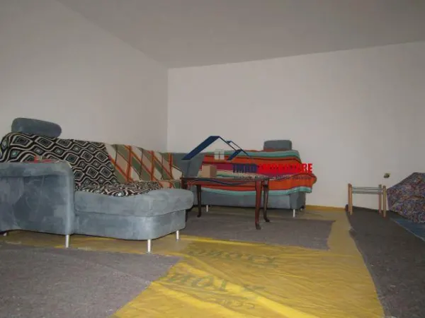 Casă 8 camere Târgoviște - poza 8