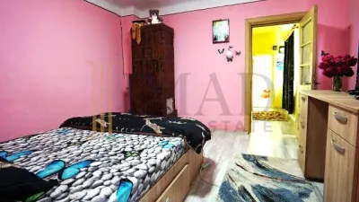 O Casa cu suflet, curte superba, la doar 7 km de Targoviste. - foto 7