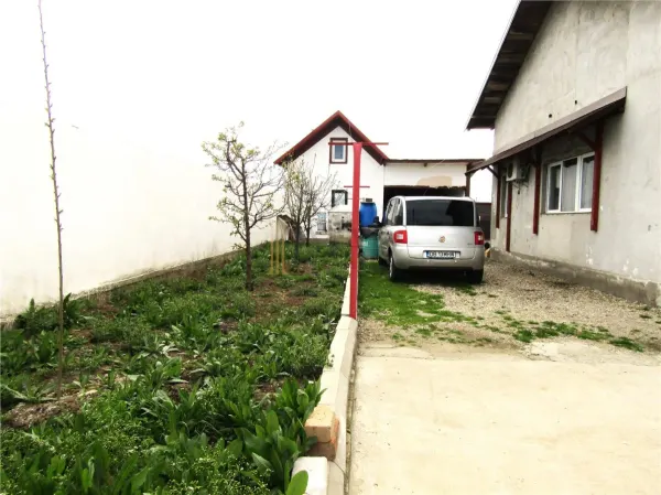 Casă 4 camere Târgoviște - poza 8