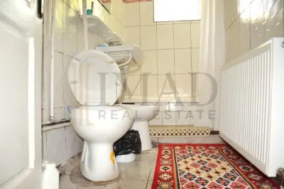 Imobil cu Mare Potential Comercial Calea Domneasca Vizavi de Turnul Chindia. - foto 14