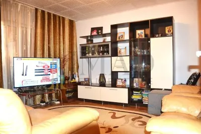 3 Camere, decomandat, parter+curte privata! Vanzare apartament in Targoviste - Micro 4. - Targoviste