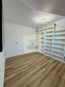Apartament  4 camere 2 bai si loc parcare zona Kogalniceanu - foto 19