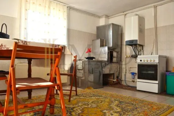 Casă 7 camere Târgoviște - poza 13