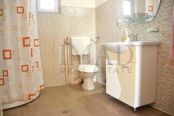 Casă 7 camere Târgoviște - poza 14