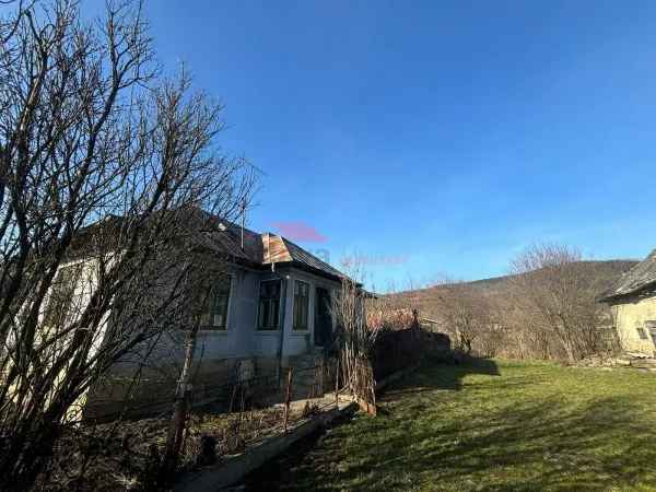 Casă 3 camere Nires - poza 4