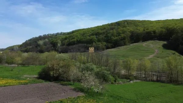 Casă 7 camere Patrauti - poza 2