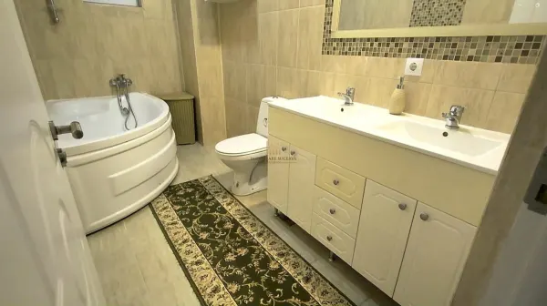 Apartament 4 camere Ipotești - poza 1