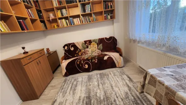 Apartament 4 camere Ipotești - poza 12