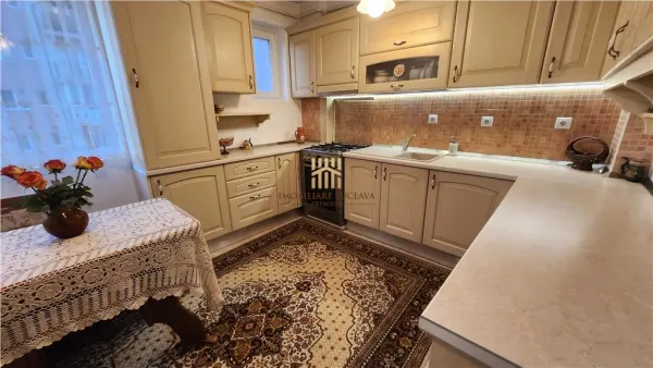 Apartament 4 camere Ipotești - poza 10