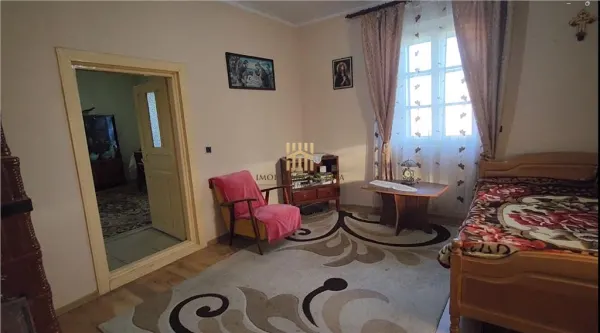 Casă 2 camere Ilisesti - poza 1