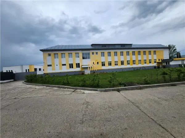 Spațiu industrial Pașcani - poza 2