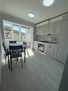 Apartament 2 dormitoare, C R Vivu - Bistrita